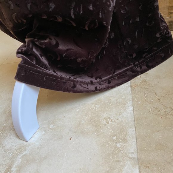 Women's French Curve Sleeveless Evening Gown Size Medium - Picture 9 of 10